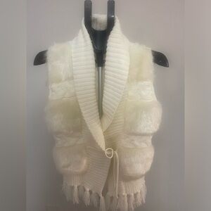 Chic Cream Women's Cardigan Vest